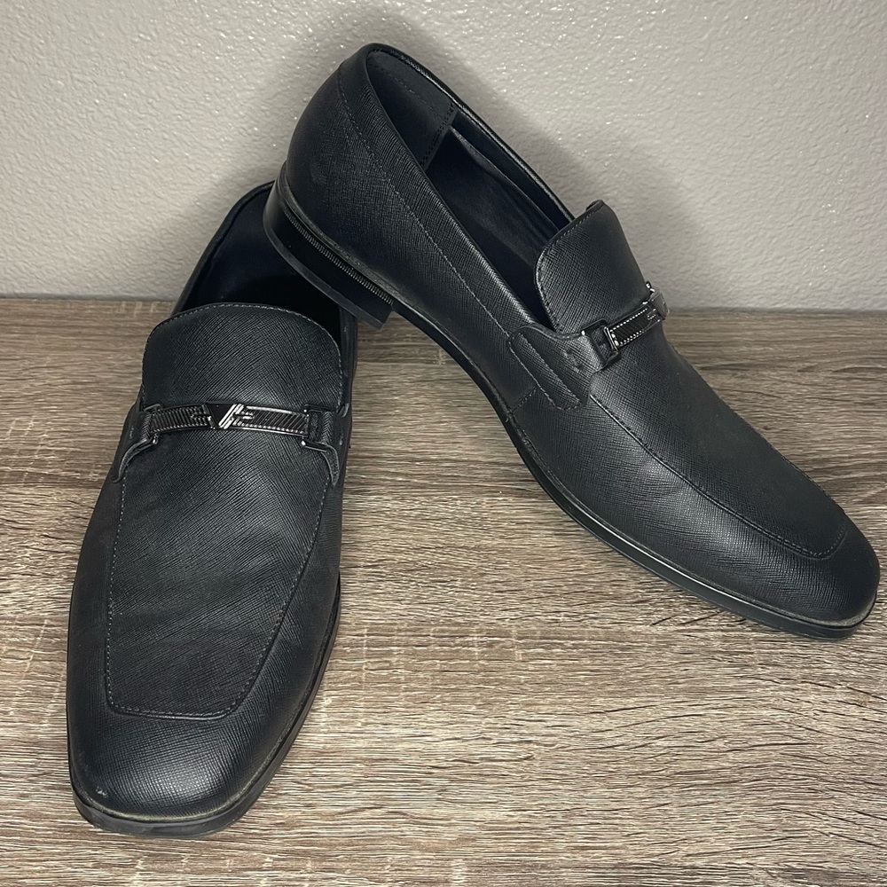 Guess Men's Hinn Slip-On Dress Shoes Mens Size 10 Black Sleek